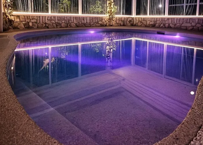 Open Space - Location Per Eventi 2 Piscine Riscaldate - 别墅 *